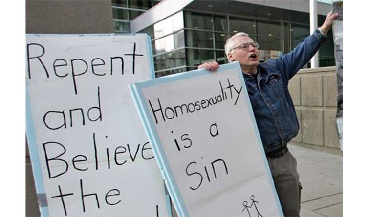 Evangélico é preso e pode pegar 2 anos por pregar que o pecado está presente na homossexualidade