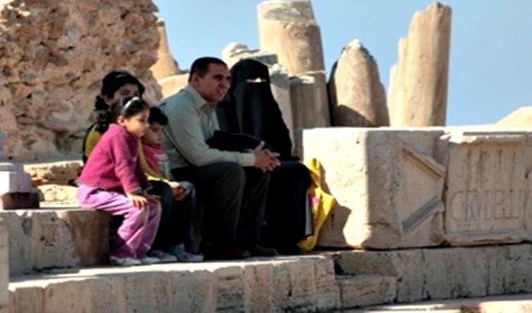 Apesar da perseguição, 