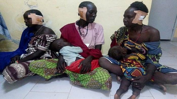 Em aldeia cristã, mulheres tiveram as suas orelhas cortadas por militantes islâmicos