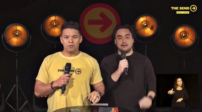 Pegue agora o seu celular e mande uma mensagem pra uma pessoa que precisa de cura, diz Téo Hayashi