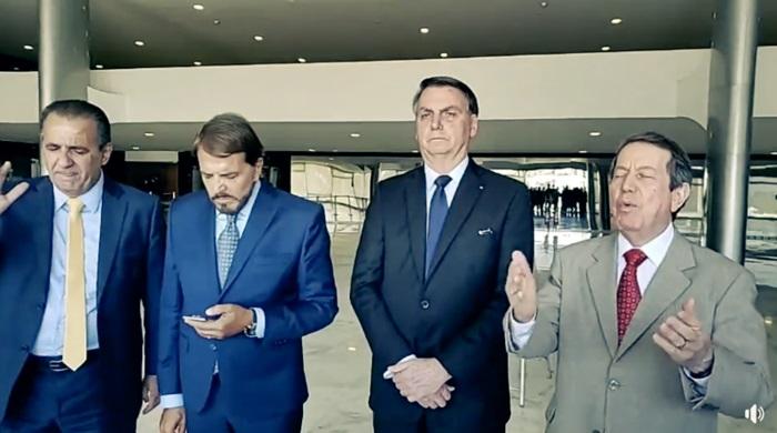 Líderes evangélicos realizam um clamor pelo Brasil, no Palácio do Planalto