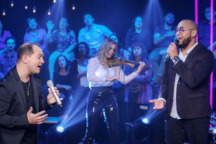 Ton Carfi e Davi Sacer entre os mais ouvidos do Spotify