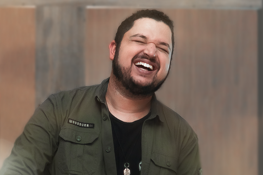 Vitor Damasio lança novo single no Youtube - Rei do Universo