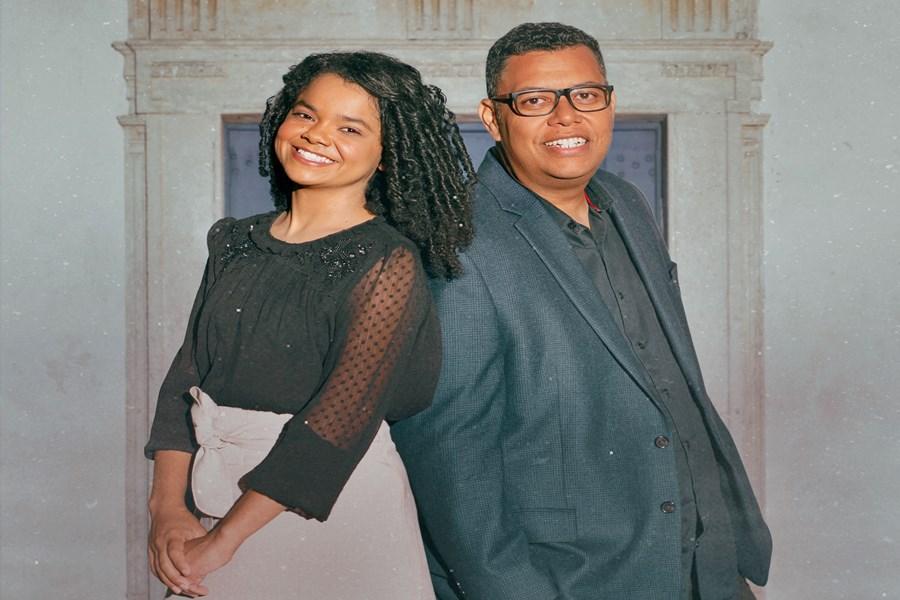 Rayssa Carvalho feat. Anderson Freire em “Tua História”