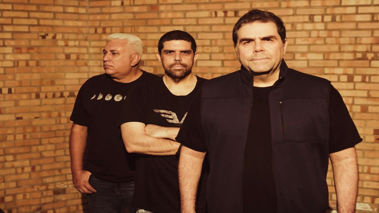 Kim lança seu novo trabalho solo, o EP “Escolhido pra te amar” canções com beleza e sonoridade acústica