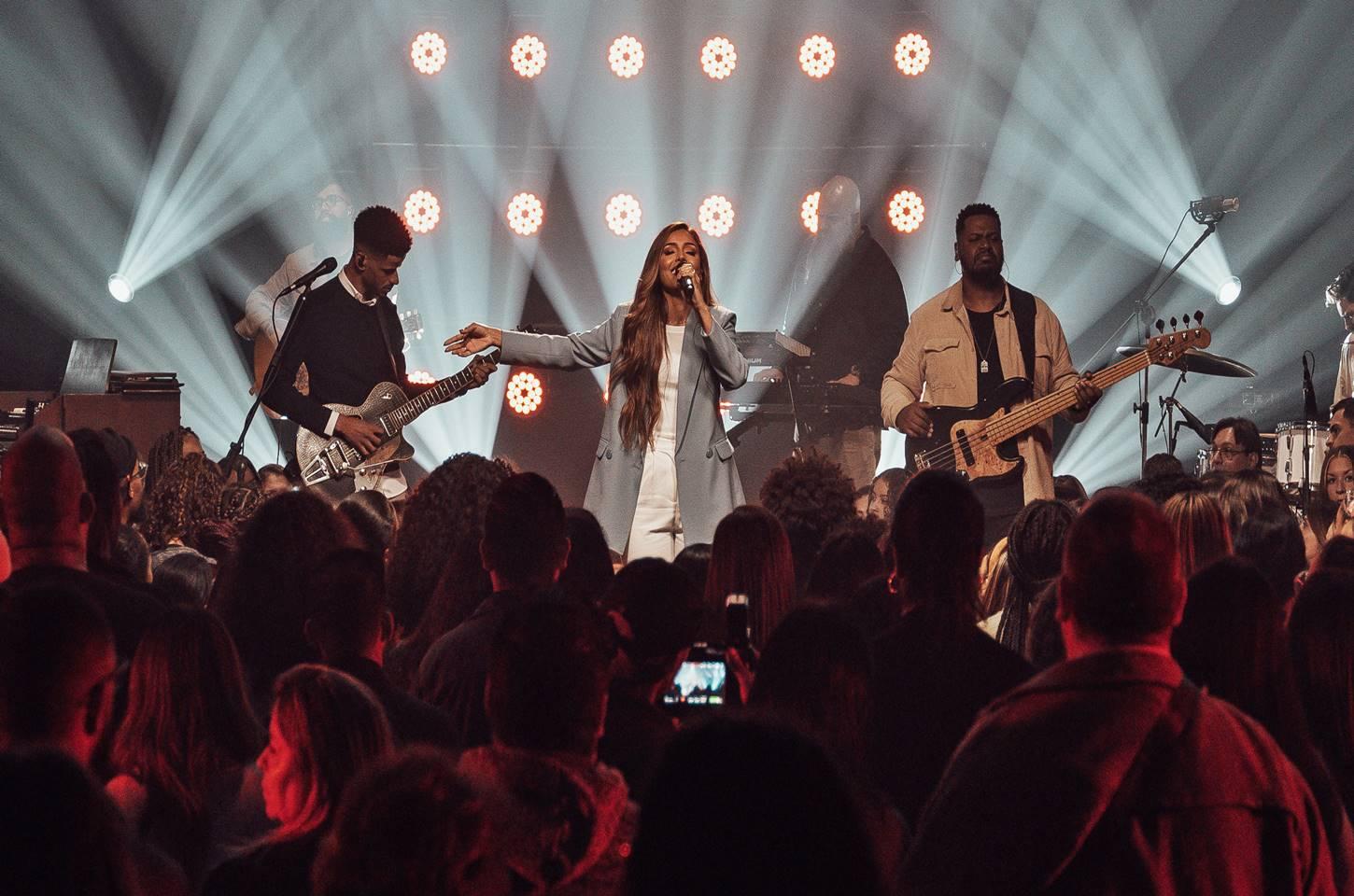 Mari Borges encerra projeto com um poderoso testemunho de fé e superação