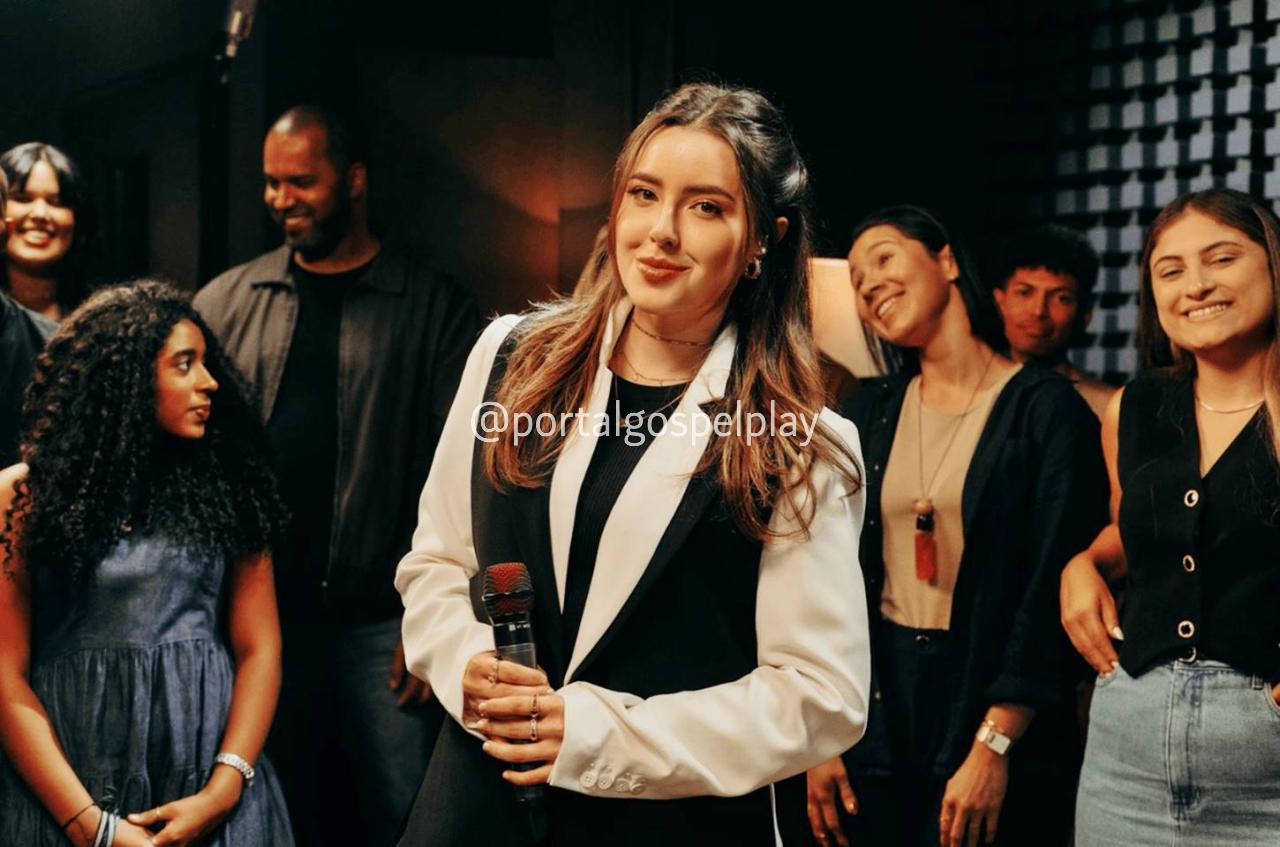 Esther Marcos traz o belíssimo single “Morrer é Lucro”, segundo do projeto “Milagres”