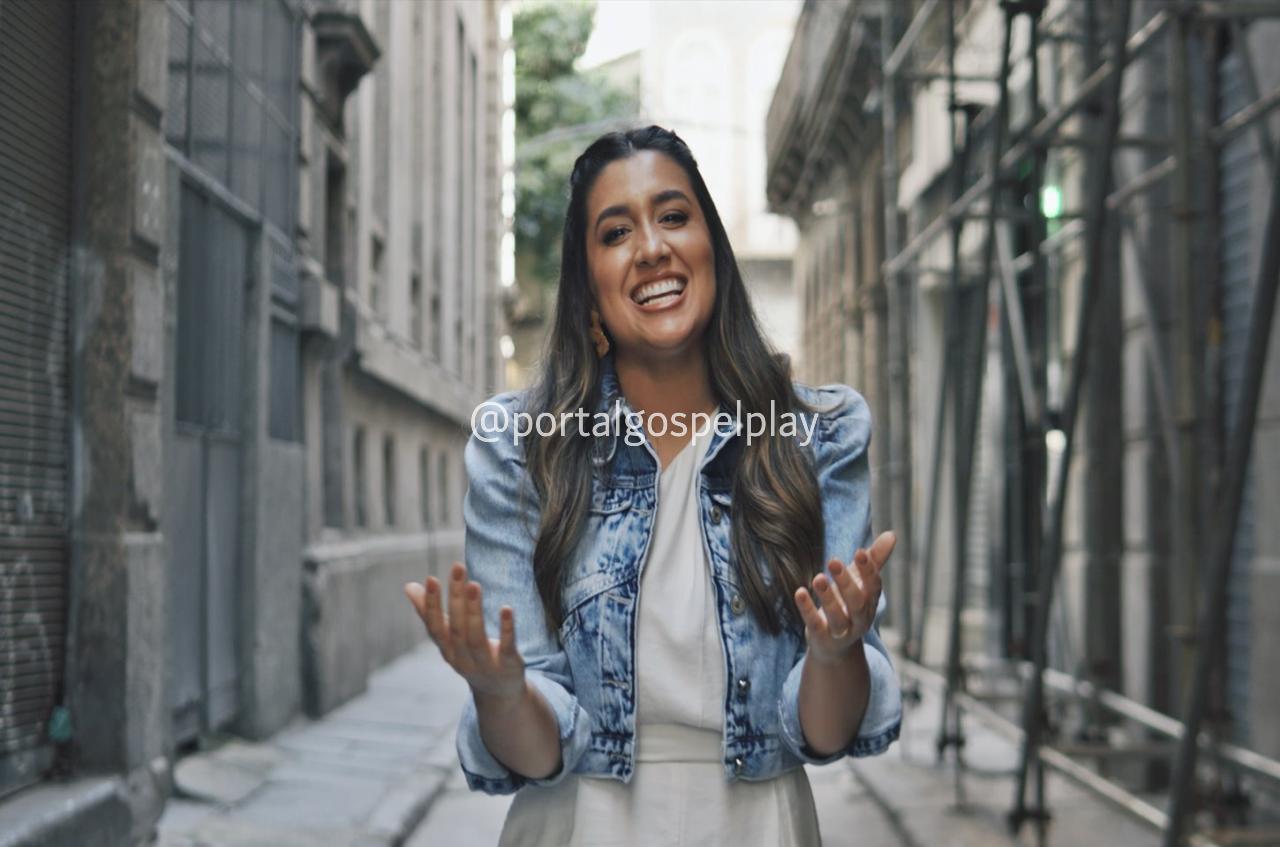 Kelly Benigno lança a canção “O Querer De Deus”, uma entrega sincera ao Senhor da vida