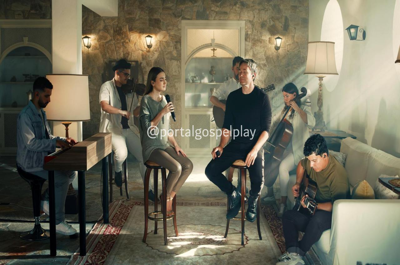 Esther Durán lança dueto emocionante com seu pai, Chris Durán