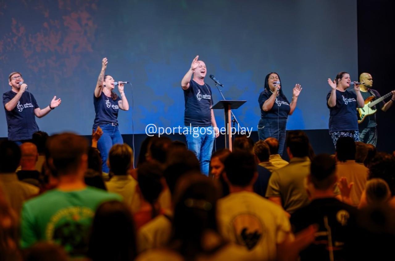 Palavra em Canto lança 