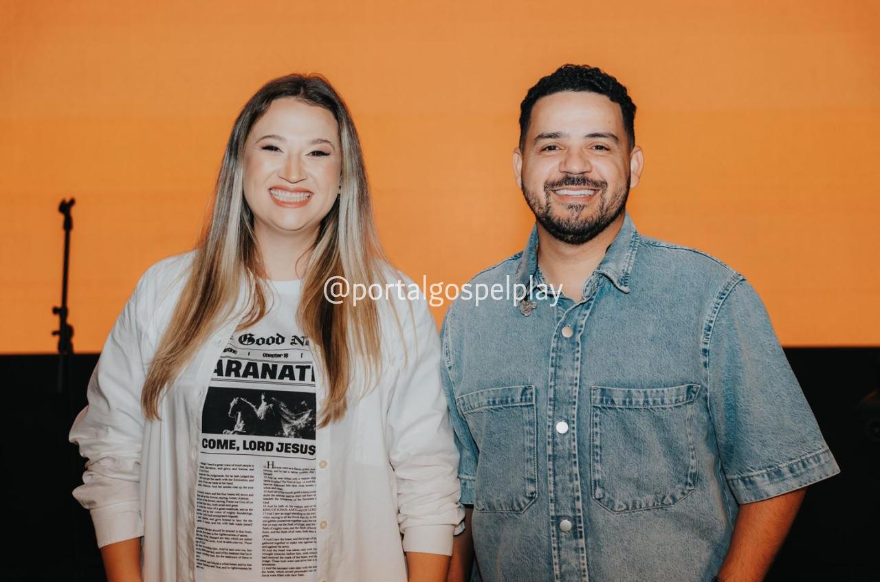 Thamires Garcia e Ministério Aproxime-se  juntos na canção “Em Aliança” (Ao Vivo)