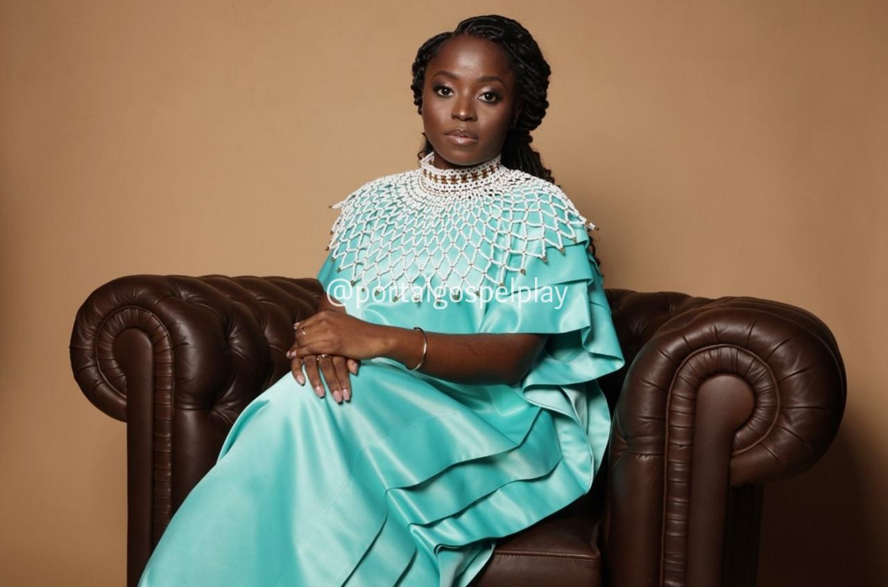 Adoradora, cantora e compositora, Nair Nany é a mais recente contratada da DMG