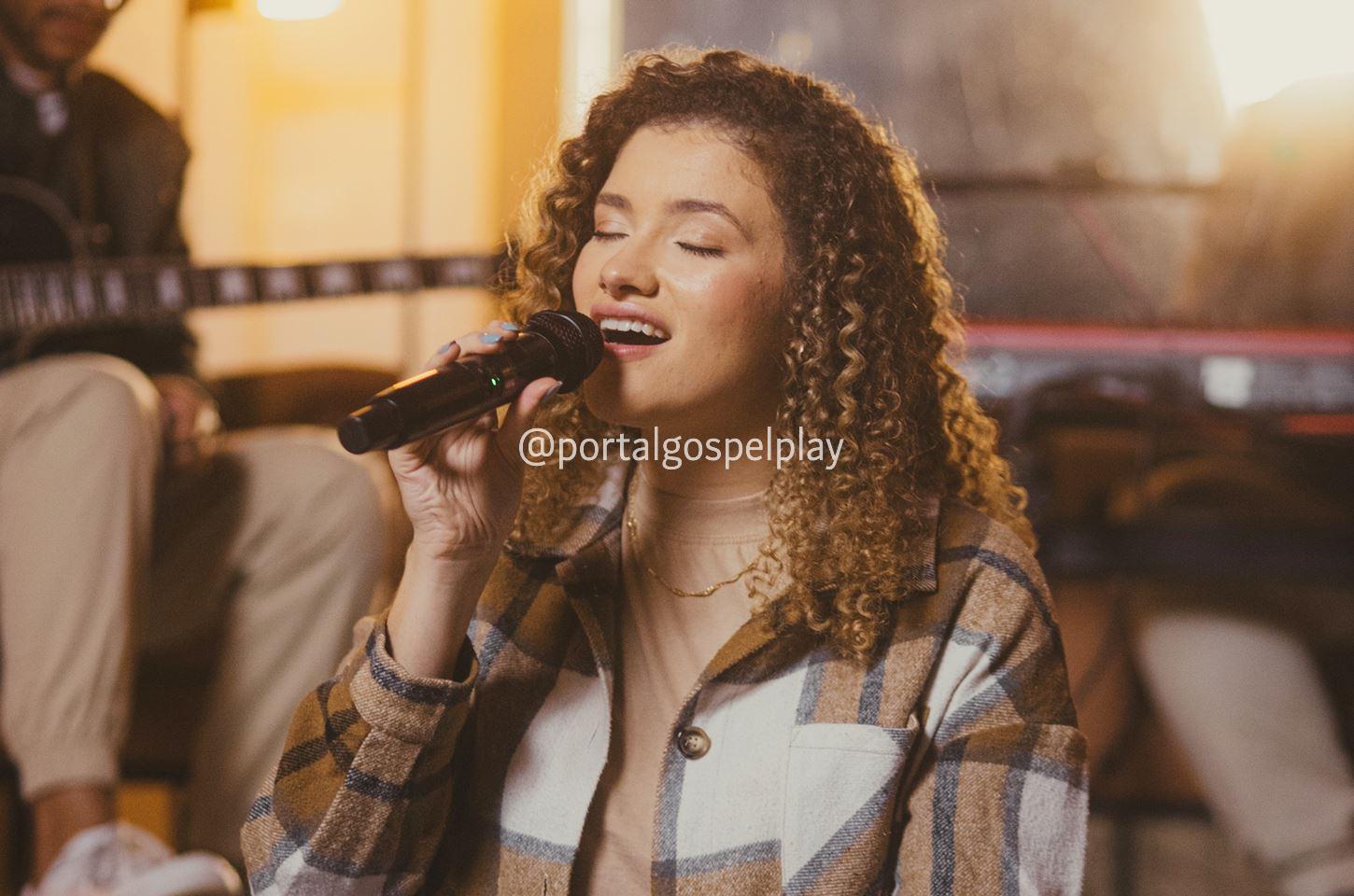 Sarah Lanza lança o álbum 