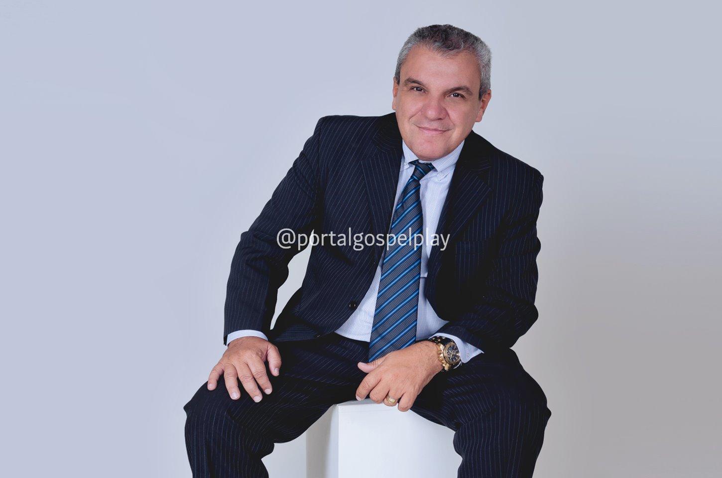 Roberto Kalil Ferreira lança o livro “Jacó – A garra que vence o estigma” em BH