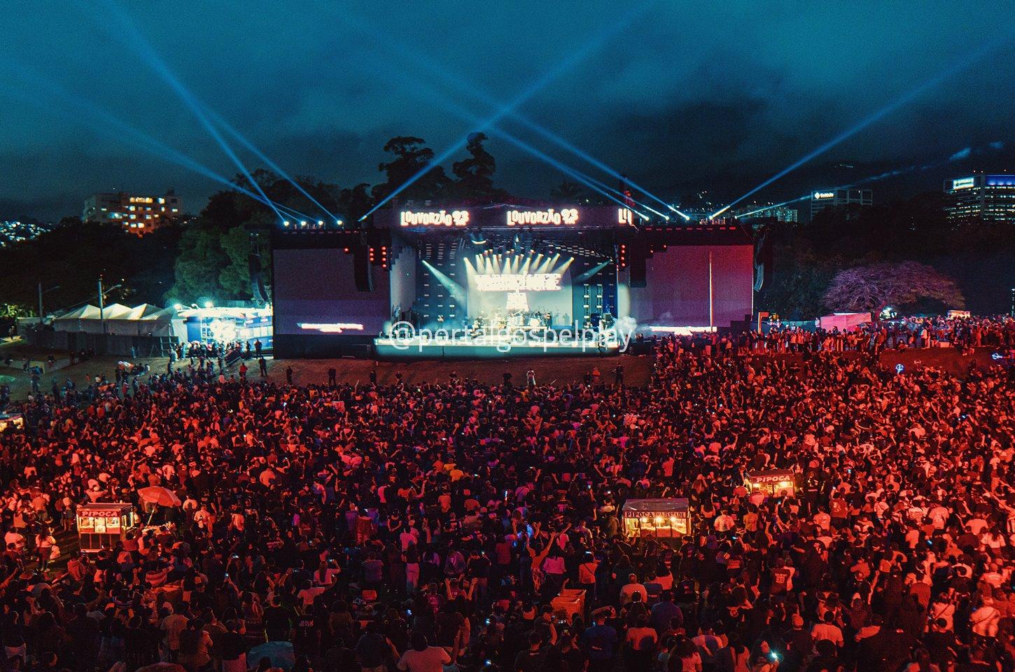 O festival de música gospel, Louvorzão 2026, leva multidão à Quinta da Boa Vista, no Rio de Janeiro