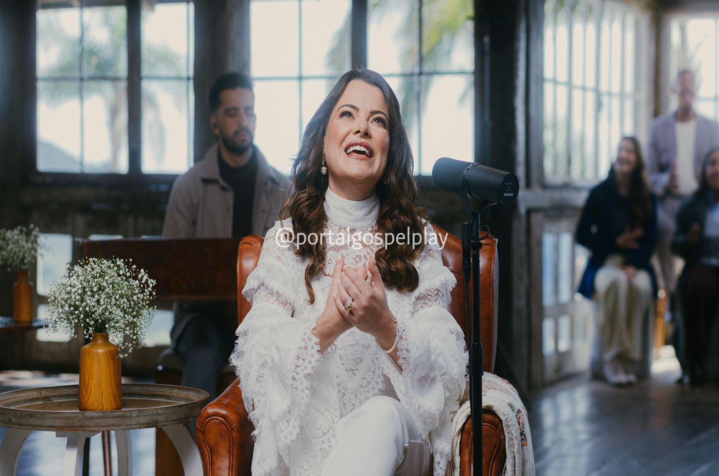 Ana Paula Valadão comemora a chegada dos 50 anos com o projeto 