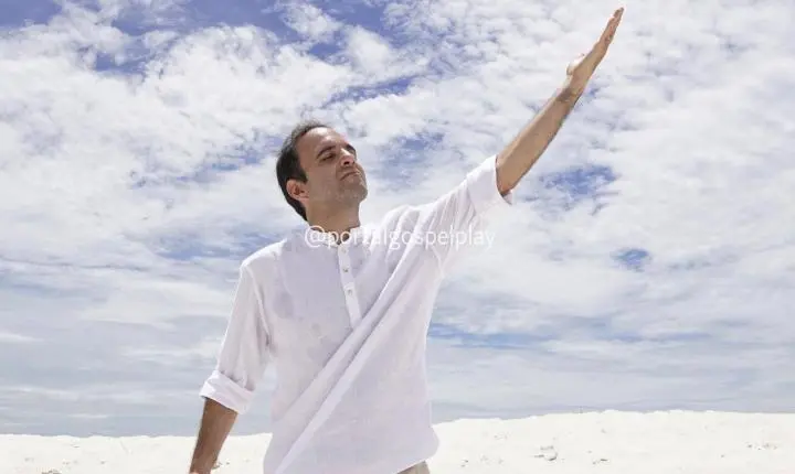 Cantor premiado nacionalmente, Edu Silvera lança “Vou Confiar” com clipe cinematográfico.