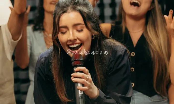 Esther Marcos fecha o EP “Milagres” com a suave e intensa música “Pura Adoração”