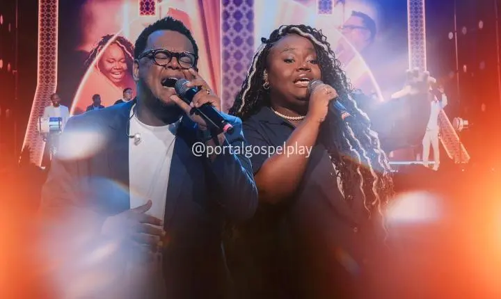 Marcados Pagode Gospel e Kellen Byanca apresentam o medley 