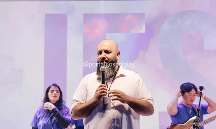 Soraya Moraes surpreende com lançamento de canção k-worship “Amamos Mais e Mais” em São Paulo